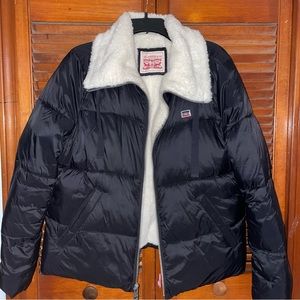 Levi’s Puffer Jacket